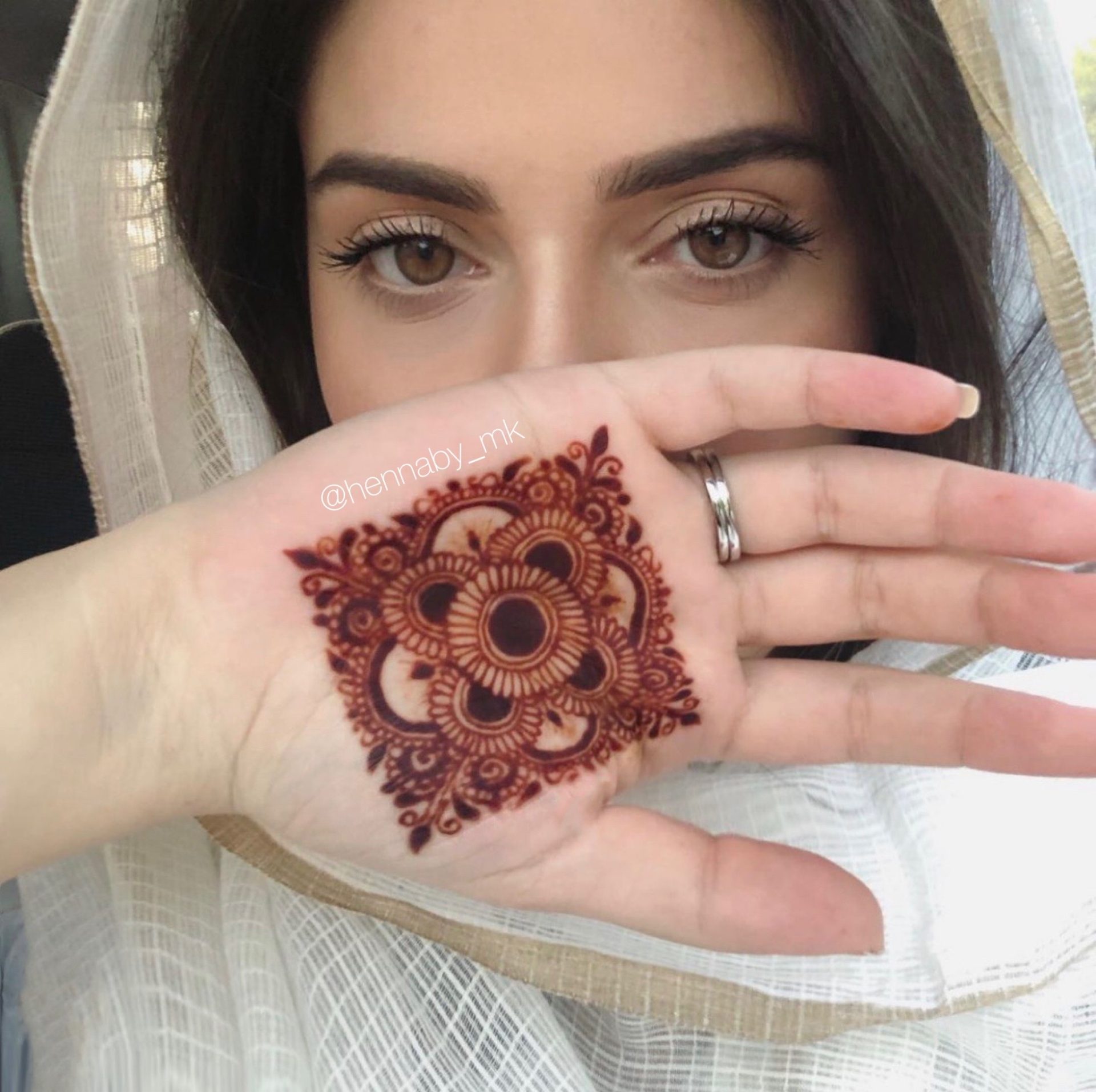 Mahnoor Khattak - Founder of Henna by MK